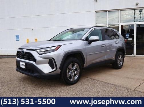 2022 Toyota RAV4 Hybrid XLE