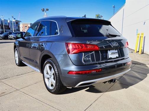 2020 Audi Q5 45 Premium