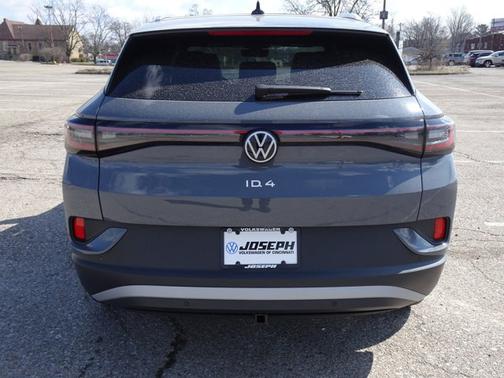 2025 Volkswagen ID.4 Pro S Plus