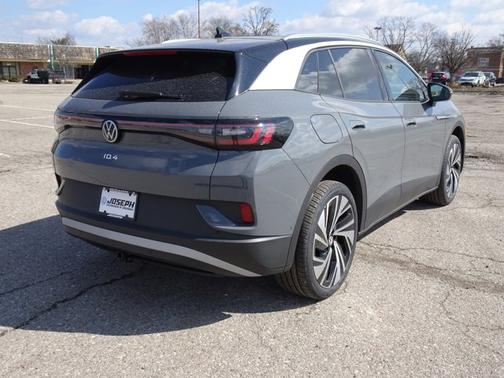 2025 Volkswagen ID.4 Pro S Plus