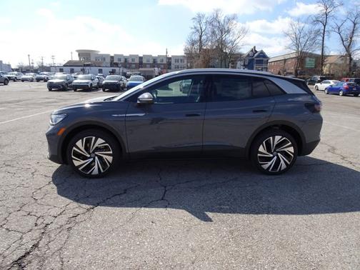 2025 Volkswagen ID.4 Pro S Plus