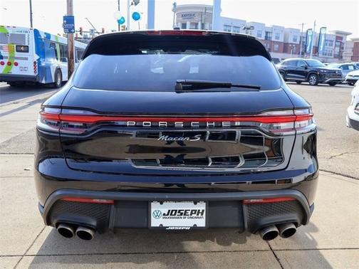 2023 Porsche Macan S