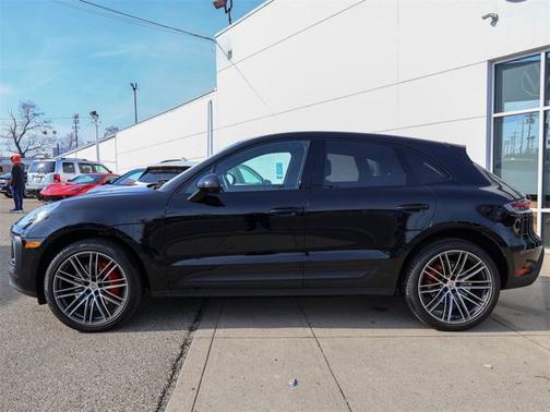 2023 Porsche Macan S