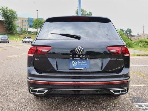2024 Volkswagen Tiguan SEL R-Line