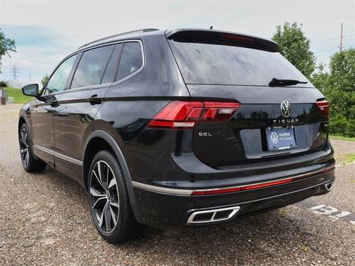 2024 Volkswagen Tiguan SEL R-Line