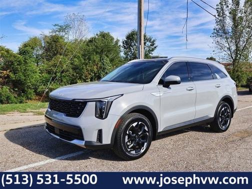2024 Kia Sorento S
