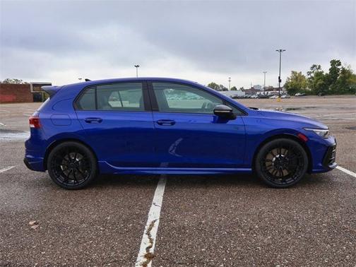 2025 Volkswagen Golf R Black Edition