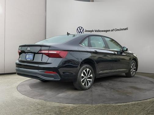 2024 Volkswagen Jetta S