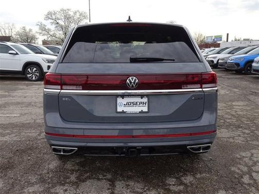 2025 Volkswagen Atlas 2.0T SEL Premium R-Line
