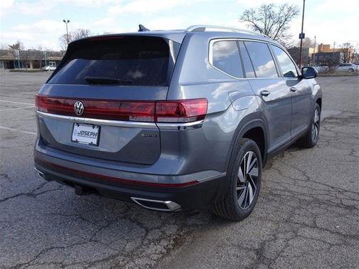2025 Volkswagen Atlas 2.0T SEL