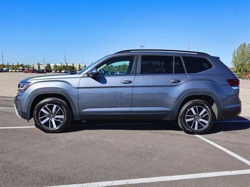 2023 Volkswagen Atlas 2.0T SE