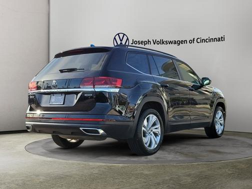 2021 Volkswagen Atlas 3.6L SE w/Technology