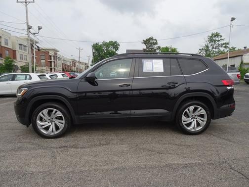 2021 Volkswagen Atlas 3.6L SE w/Technology