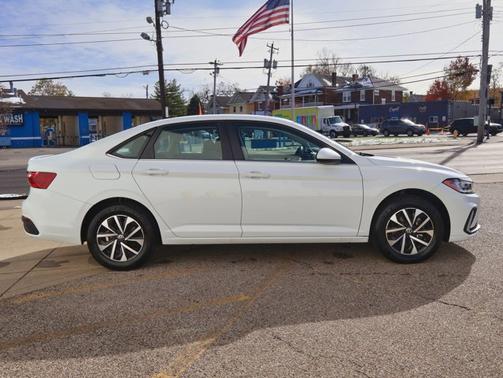 2025 Volkswagen Jetta S