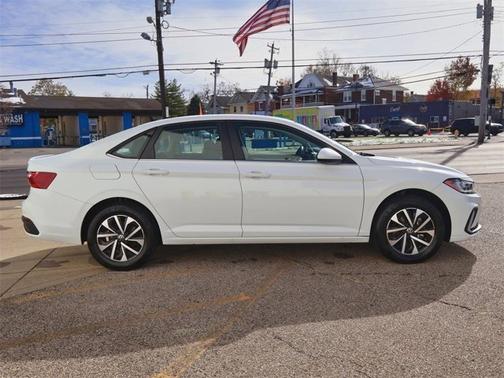 2025 Volkswagen Jetta S