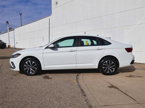 2025 Volkswagen Jetta S