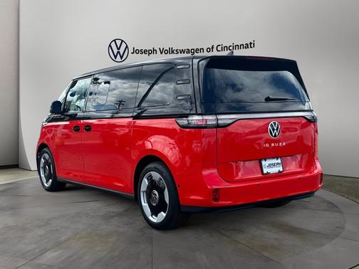 2025 Volkswagen ID. Buzz Pro S