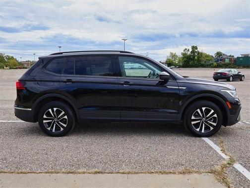 2022 Volkswagen Tiguan S