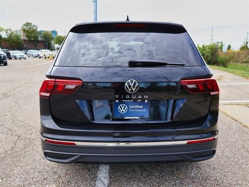 2022 Volkswagen Tiguan S