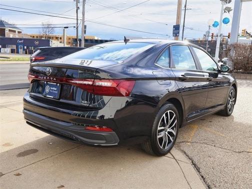 2025 Volkswagen Jetta SE