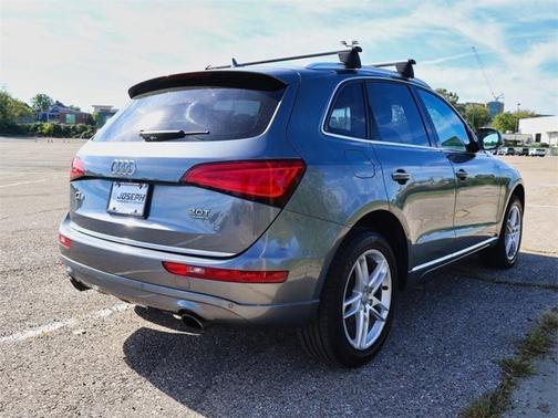 2017 Audi Q5 2.0T Premium Plus