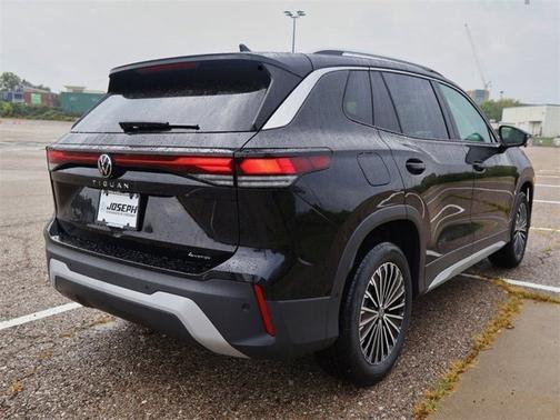 2025 Volkswagen Tiguan S