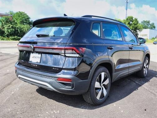 2025 Volkswagen Taos S