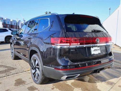 2026 Volkswagen Atlas 2.0T SEL