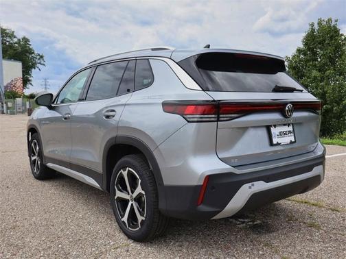 2025 Volkswagen Tiguan SE