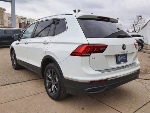 2022 Volkswagen Tiguan SE