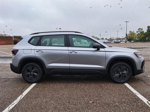 2025 Volkswagen Taos S