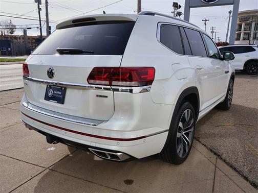 2022 Volkswagen Atlas 3.6L V6 SEL Premium R-Line