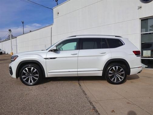 2022 Volkswagen Atlas 3.6L V6 SEL Premium R-Line