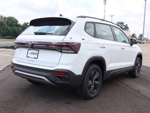 2025 Volkswagen Taos S