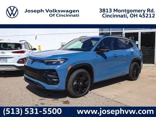Blue 2026 Volkswagen Tiguan SE R-Line Black