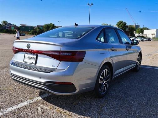 2025 Volkswagen Jetta SE