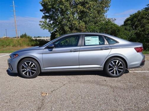 2025 Volkswagen Jetta SE