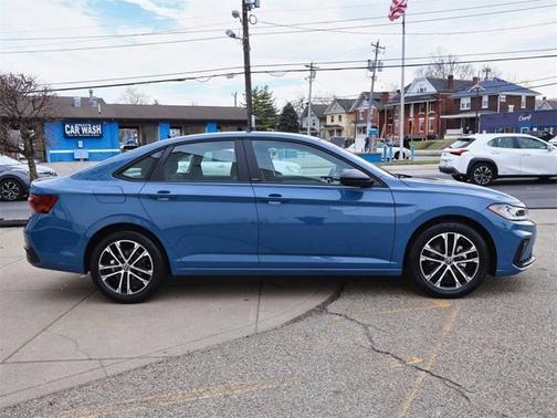 2025 Volkswagen Jetta Sport