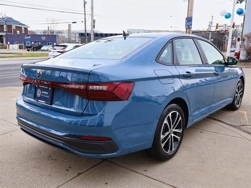 2025 Volkswagen Jetta Sport