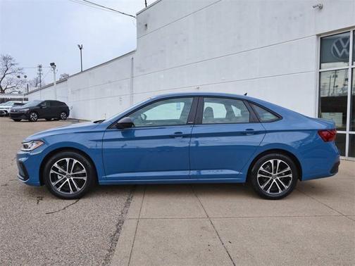 2025 Volkswagen Jetta Sport