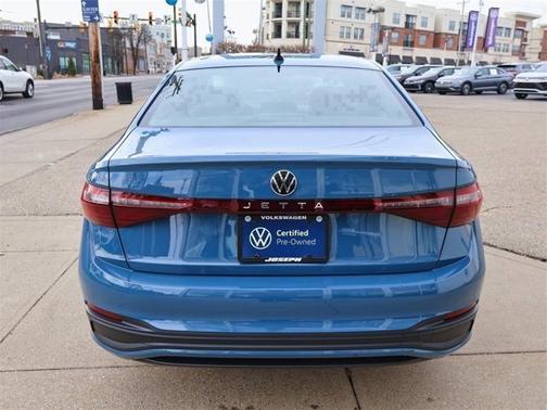 2025 Volkswagen Jetta Sport