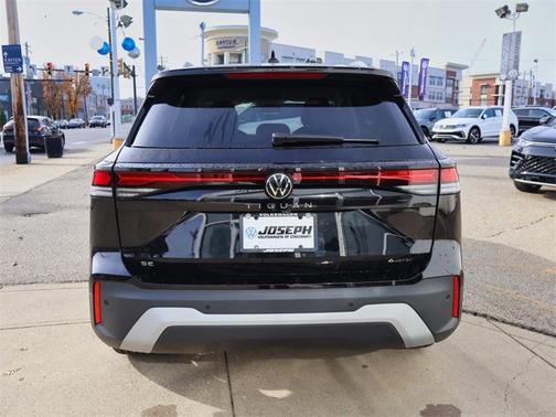 2026 Volkswagen Tiguan SE