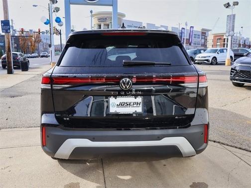 2026 Volkswagen Tiguan SE