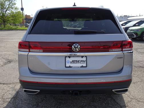 2025 Volkswagen Atlas 2.0T SEL