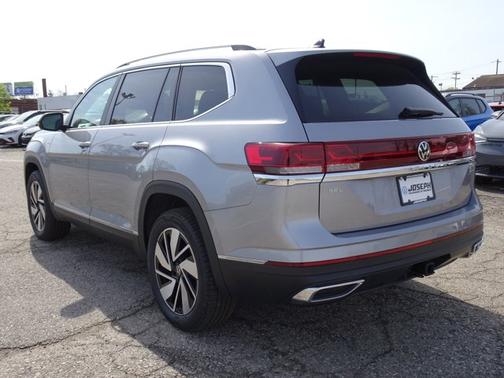2025 Volkswagen Atlas 2.0T SEL