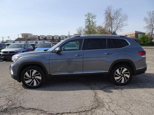 2025 Volkswagen Atlas 2.0T SEL