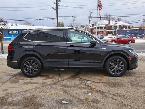 2023 Volkswagen Tiguan SE