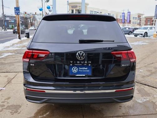 2023 Volkswagen Tiguan SE