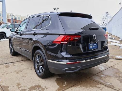 2023 Volkswagen Tiguan SE