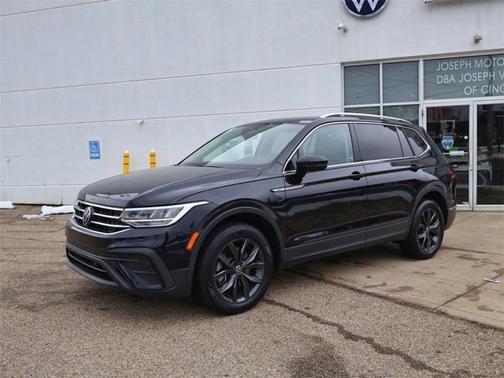 2023 Volkswagen Tiguan SE